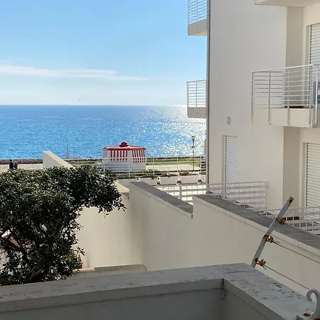 Lungomare Lido Apartment