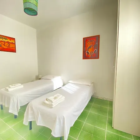 Lungomare Lido Apartment